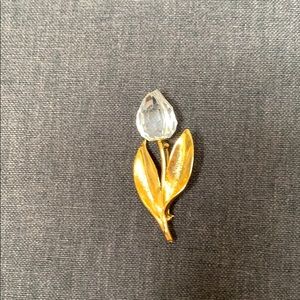 Swarovski classic crystal rose 3” goldtone clasp